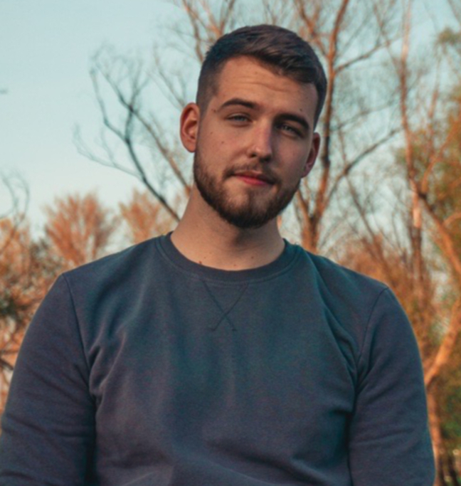 Áron Szabó